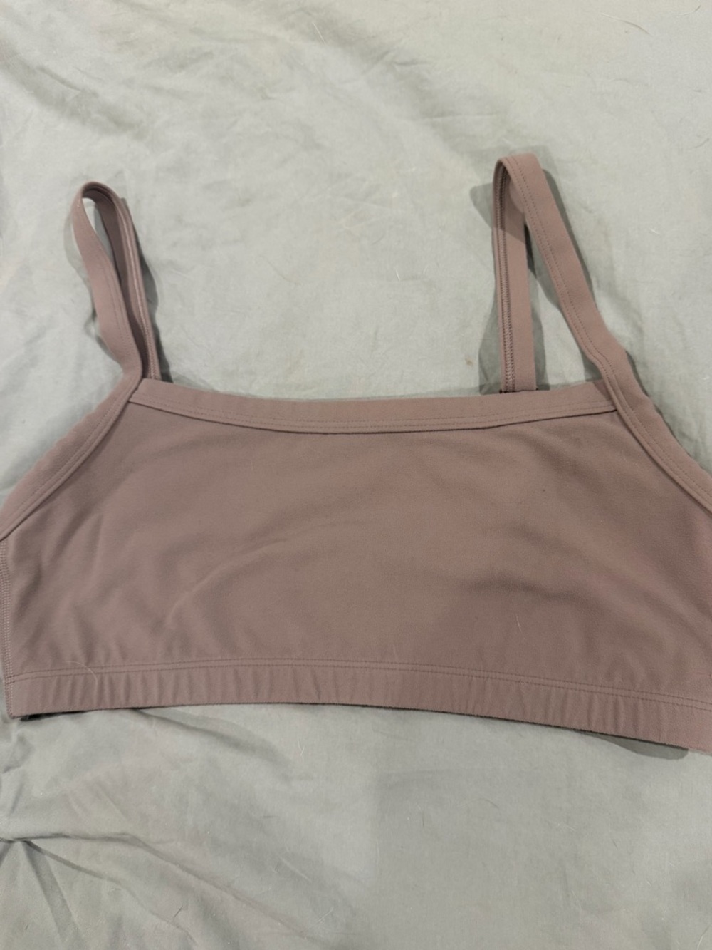 Aritzia TNAButter Tumbler Sports Bra
